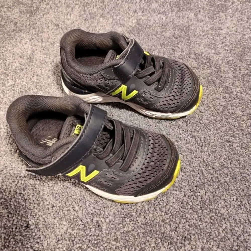 New Balance 680 Baby Sneakers Size 5‎ First Walking Lightweight Infant Soft